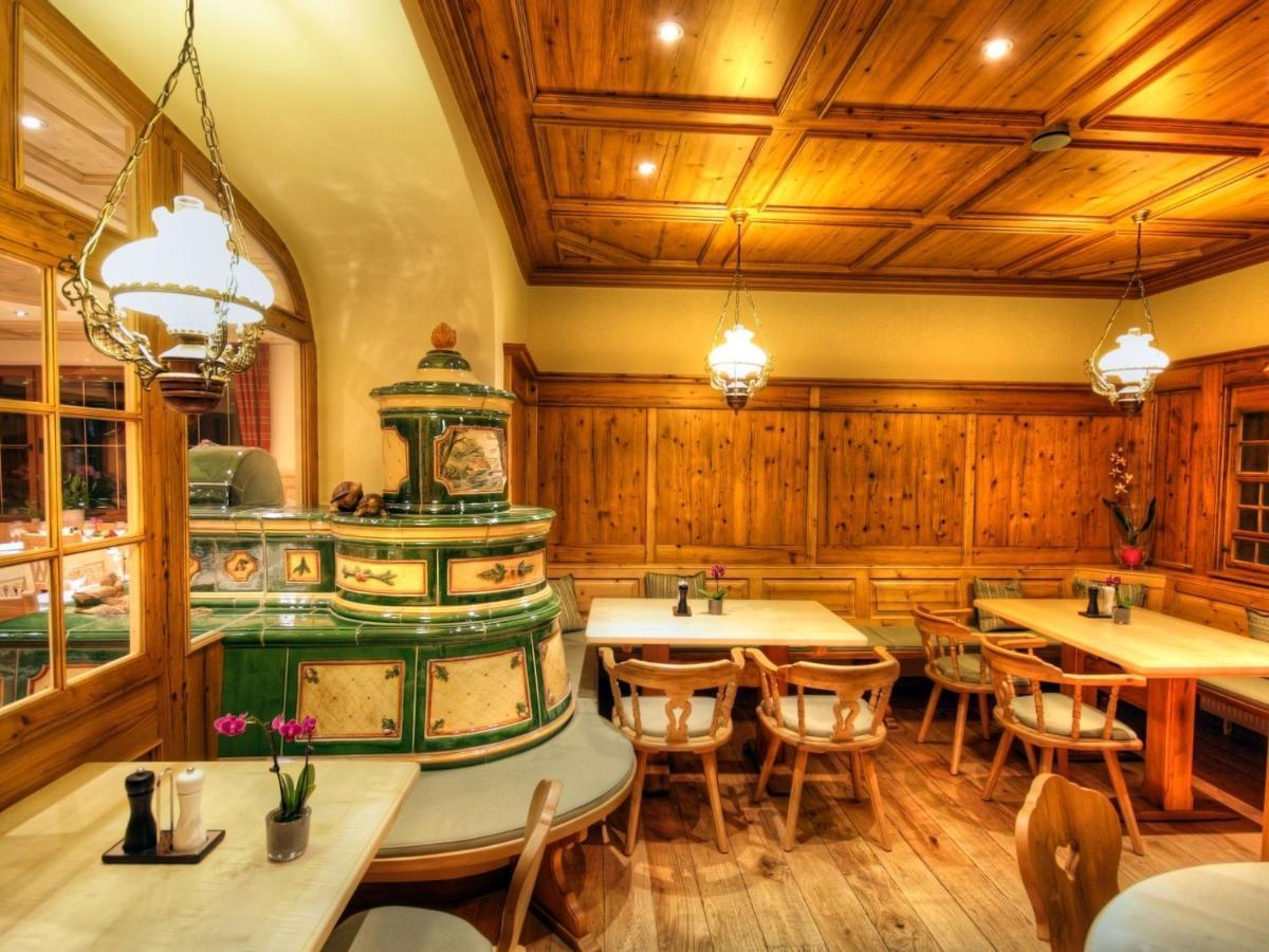 Hotel-Gasthof Neumuehle Kreenheinstetten Ngoại thất bức ảnh