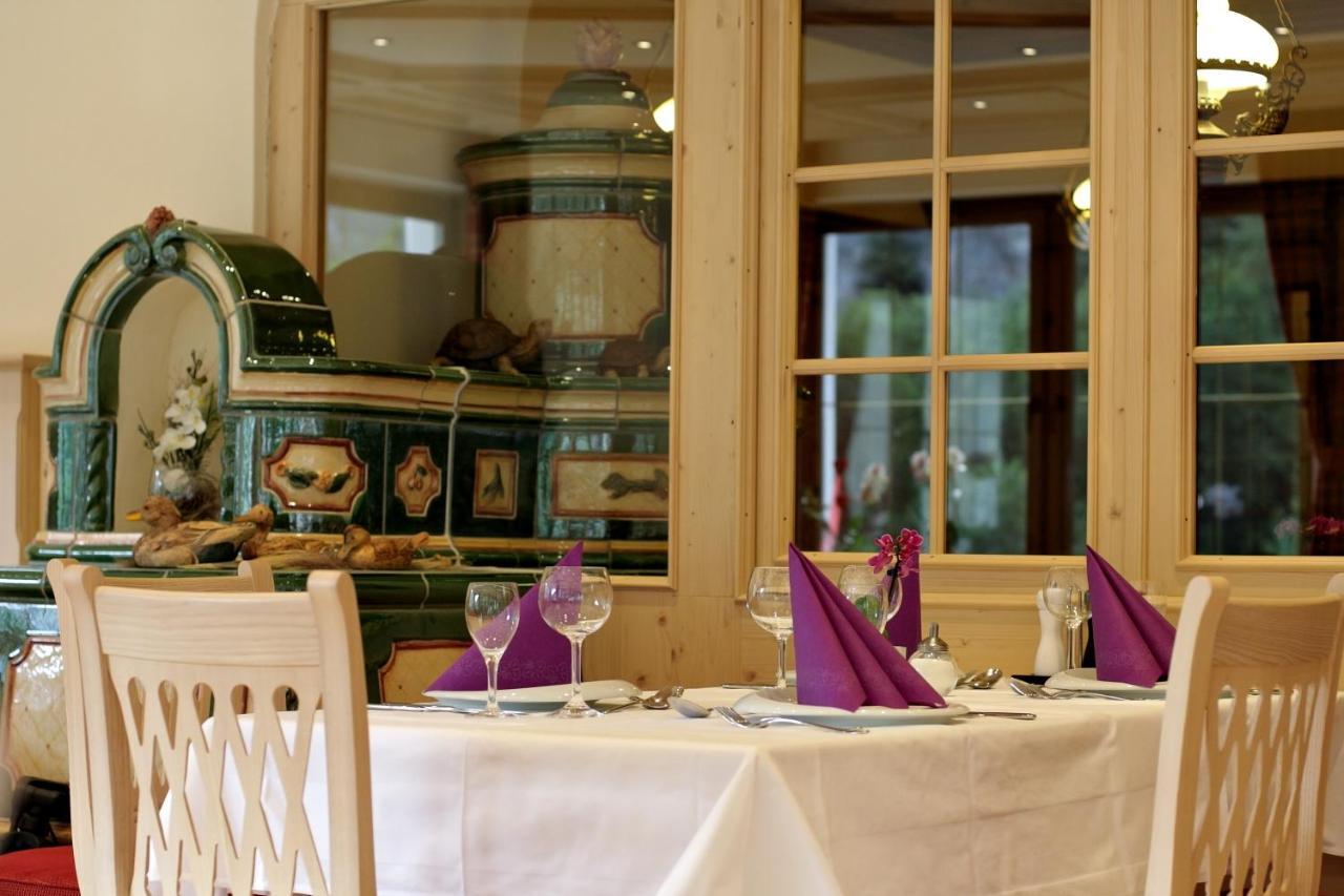 Hotel-Gasthof Neumuehle Kreenheinstetten Ngoại thất bức ảnh